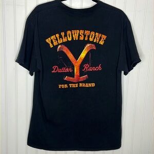 - Yellowstone Dutton Ranch T Shirt Size Large